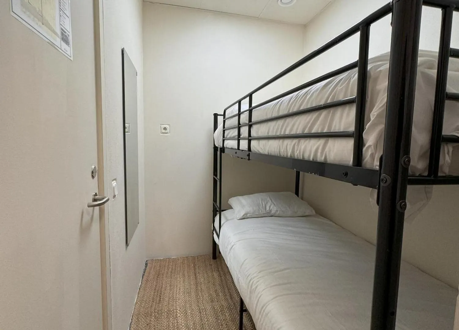 Nomad City Stockholm 0*,  Zweden